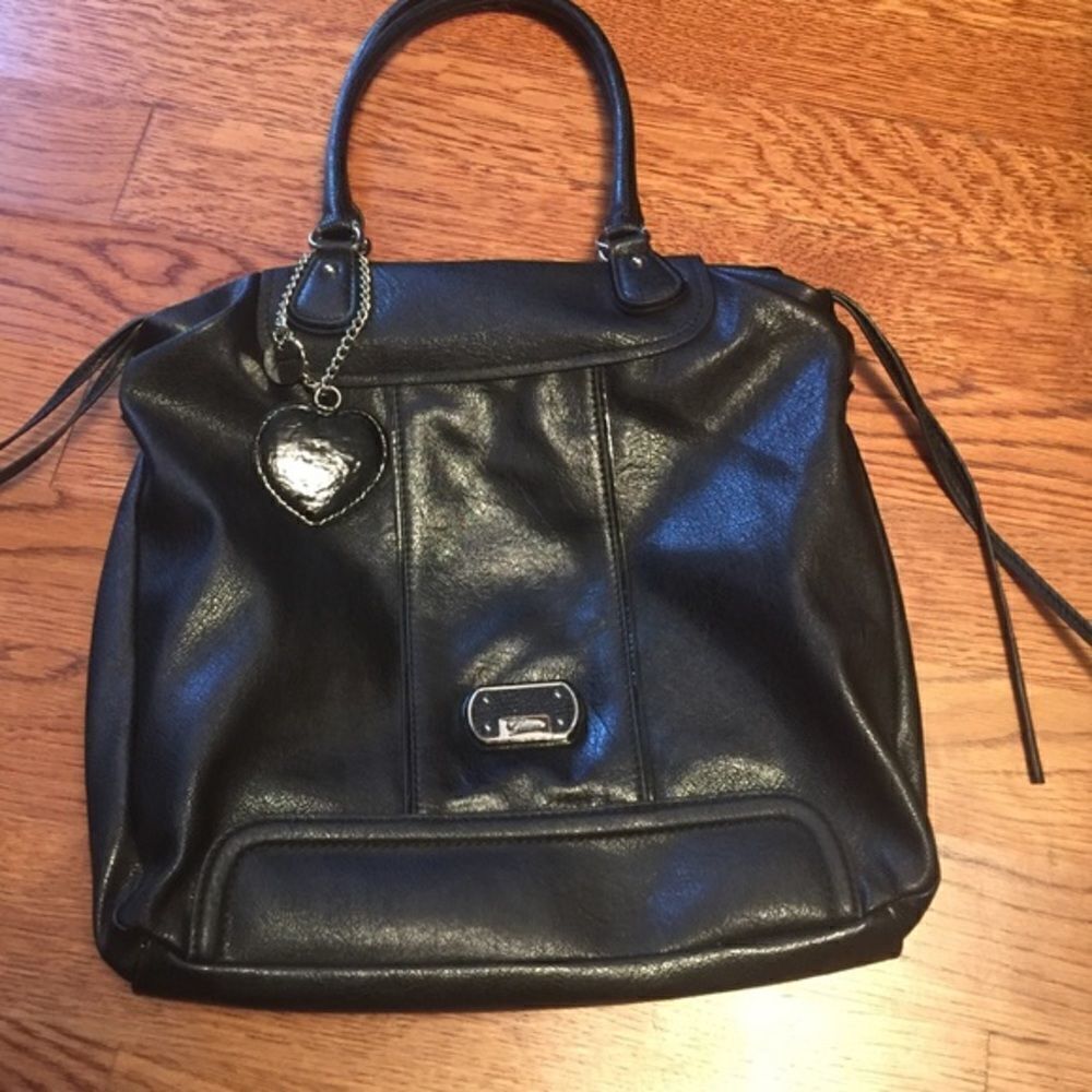 🎉Last deal💐Guess black shoulder bag